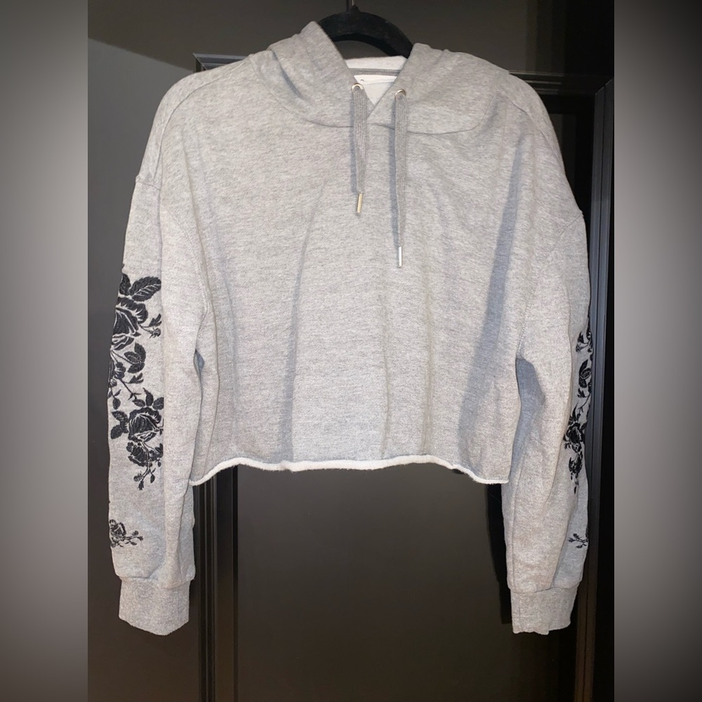 Bluenotes Embroidered Cropped Hoodie L